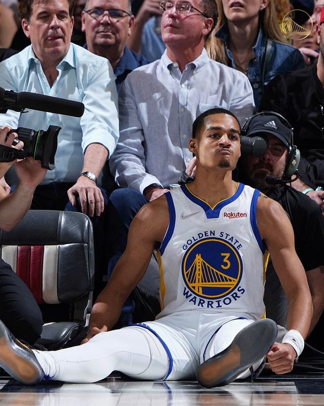 leyu sports关于板球大奖赛，西城闪电队与岭北玄武队强势反弹，体能对抗拉满！经验成为胜负手的信息