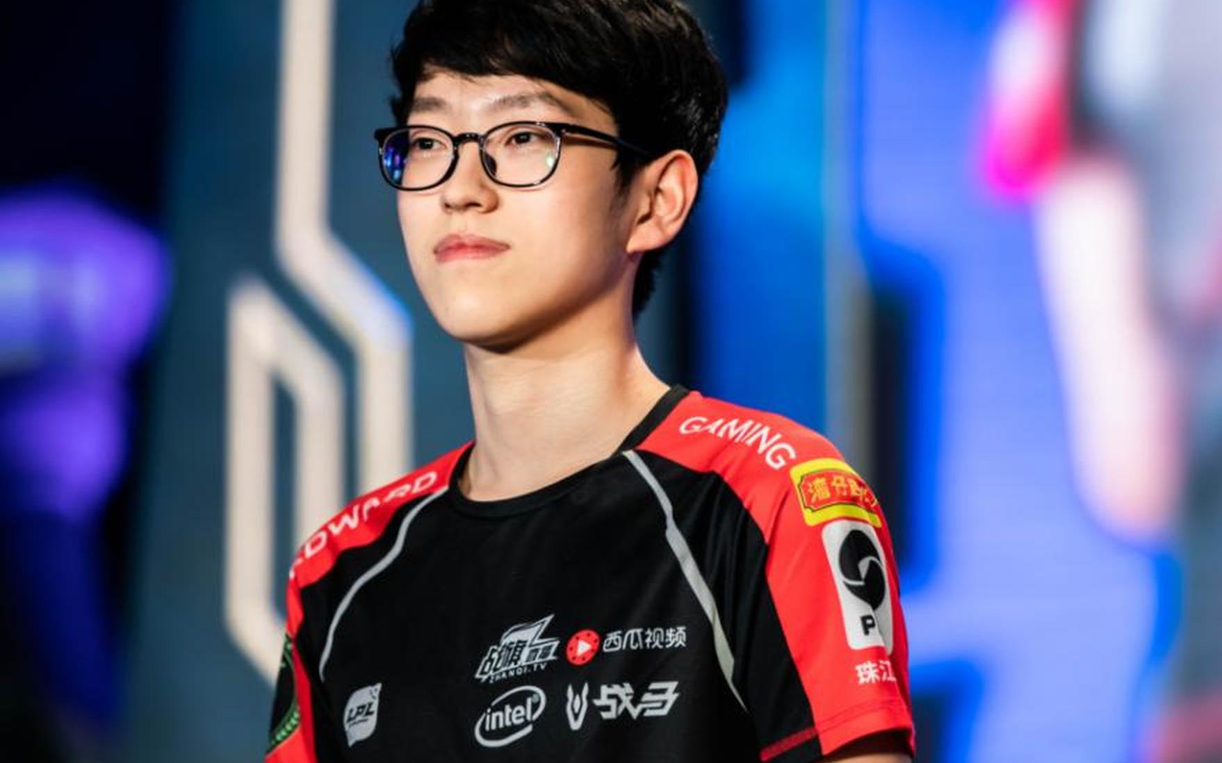 乐鱼APP 加拿大队引发争议！，Scout官方宣布重返赛场新规赛场气氛高涨